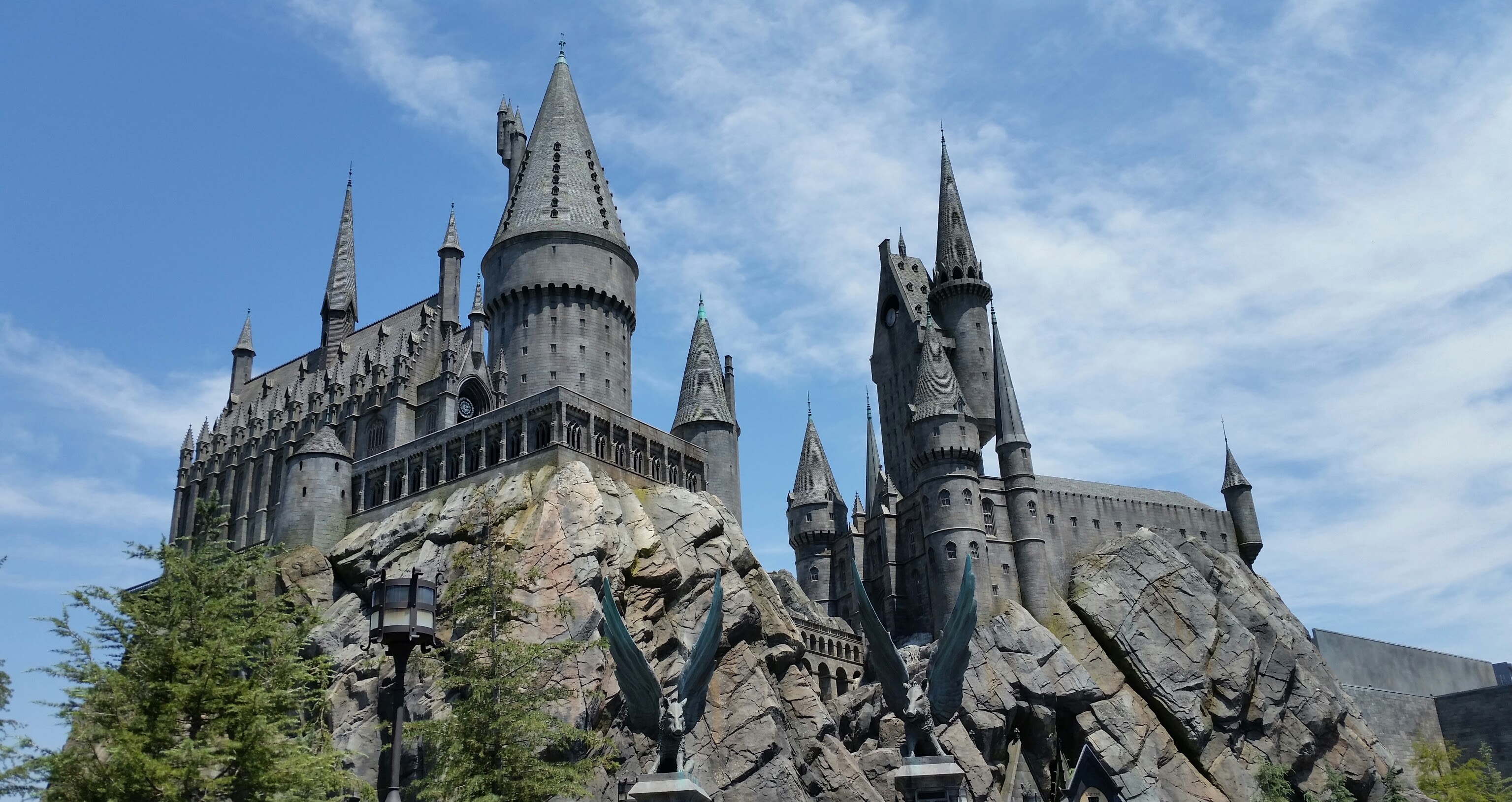Wizarding World Introduces Harry Potter at Home