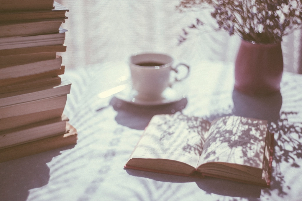 Introducing…”Tea & Books Chat”!
